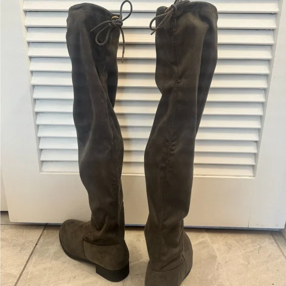 Generation Y Gray Over the Knee Boots Size 8 - Picture 3 of 9